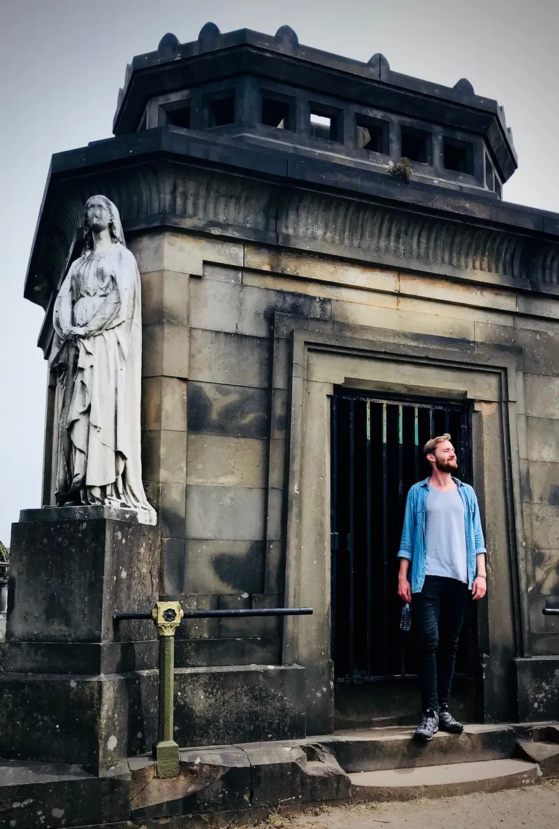 Glasgow in June, photograph 15 of 85