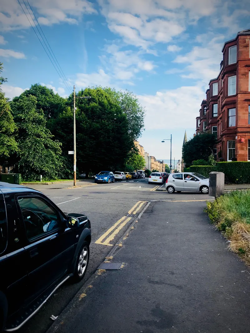 Glasgow in June, photograph 43 of 85