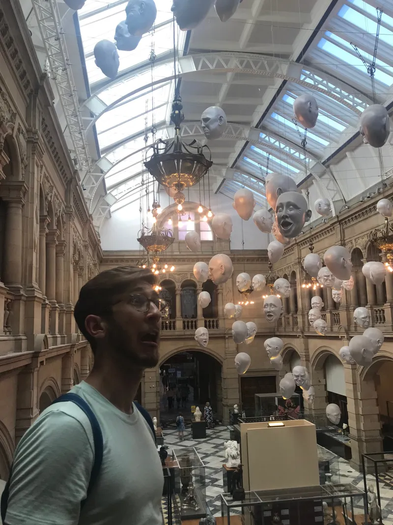 Glasgow in June, photograph 64 of 85
