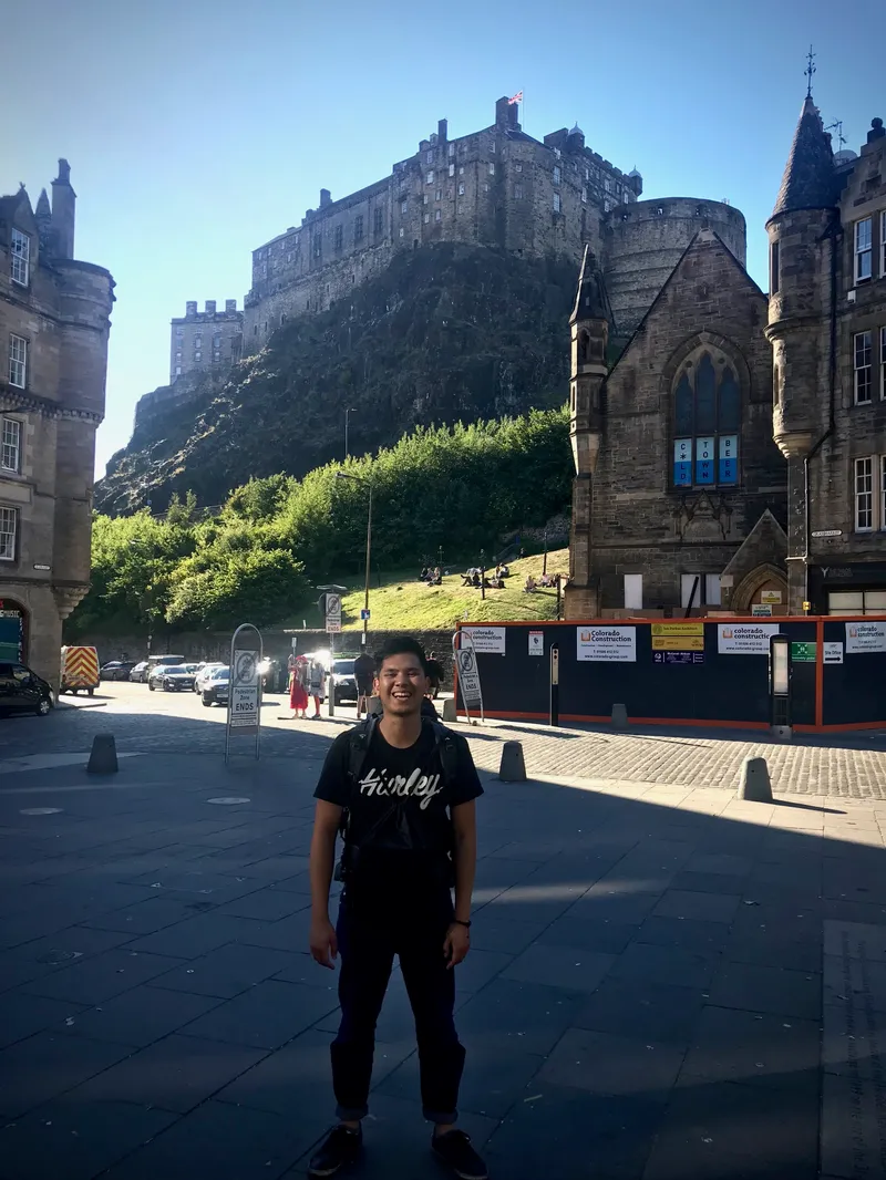 Edinburgh For A While, photograph 5 of 92