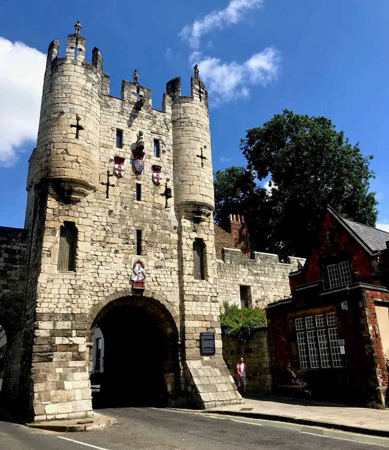 York, photograph 5 of 64