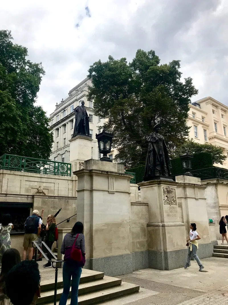 London (and Northampton), photograph 10 of 181