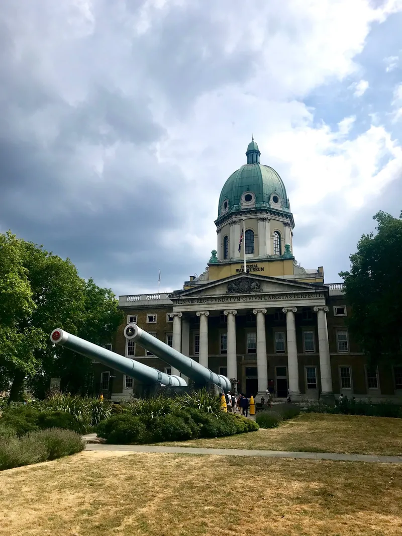 London (and Northampton), photograph 102 of 181