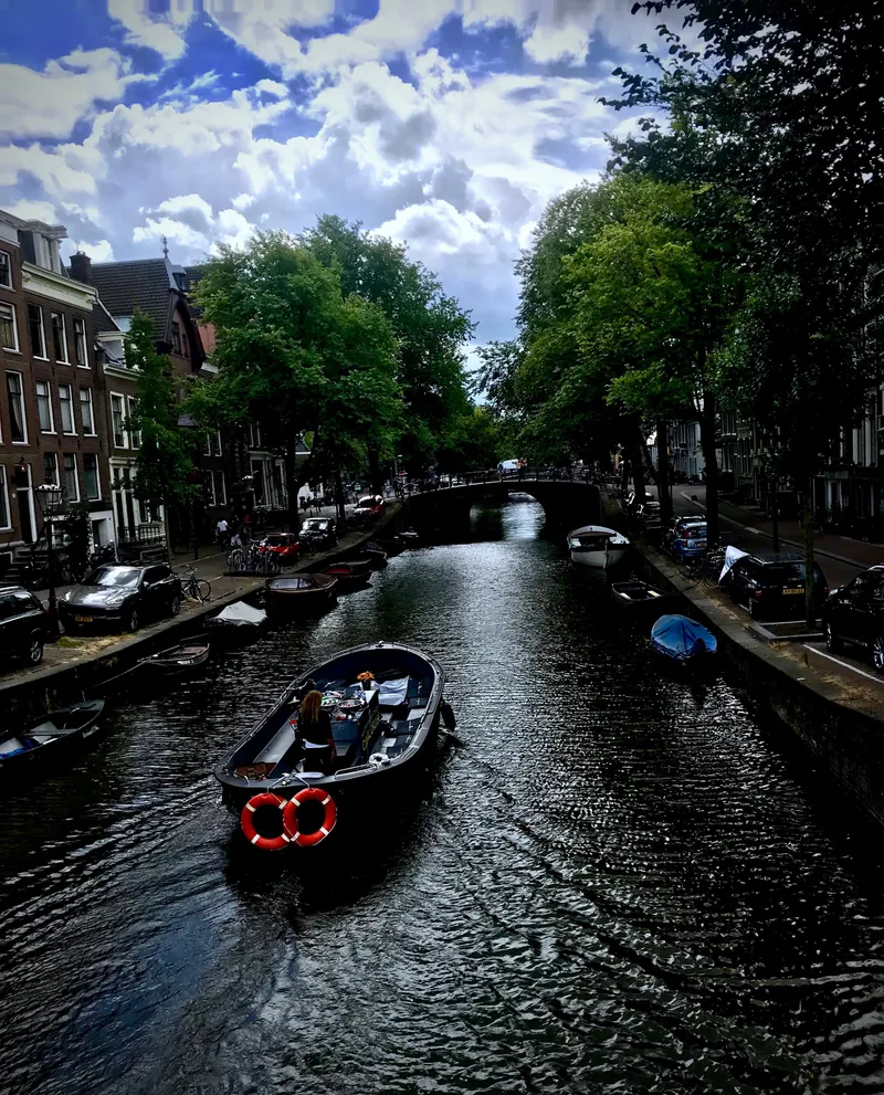 Amsterdam, photograph 67 of 94