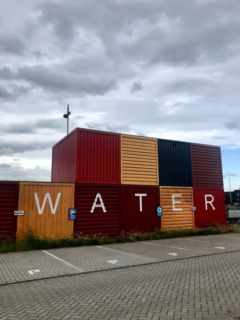 Amsterdam, photograph 84 of 94